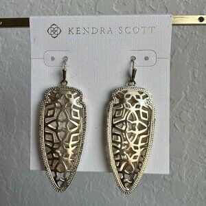 Kendra Scott Sadie Spear Earrings Gold Filigree